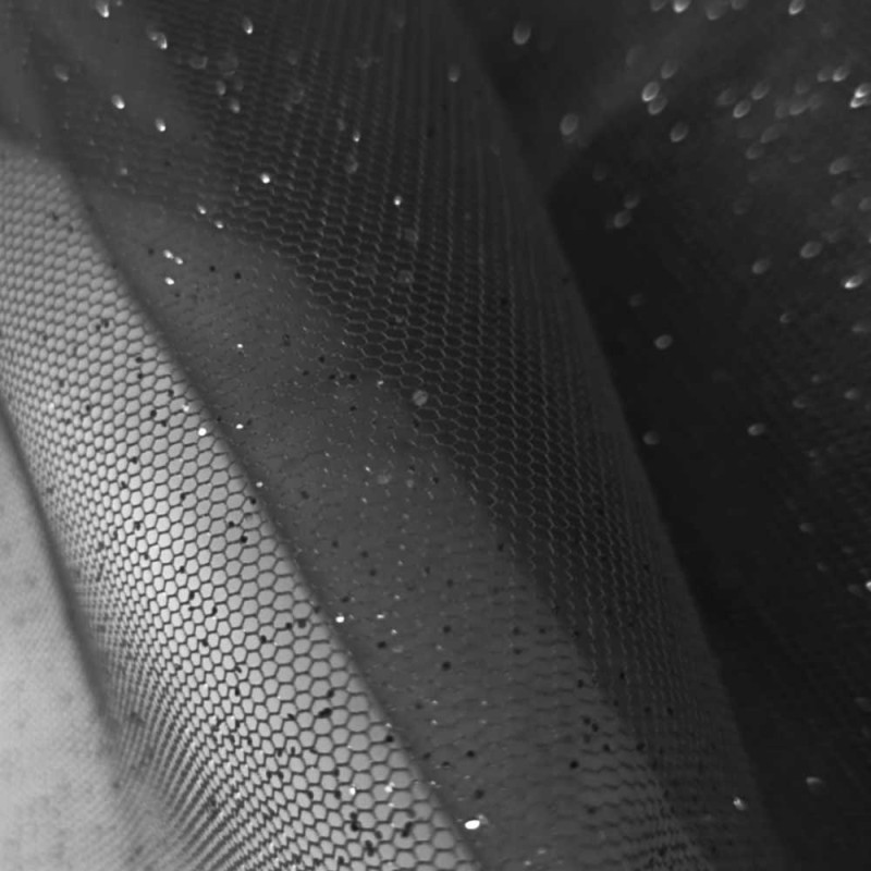 Tule de lantejoulas preto