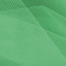 Tulle coloris vert au rouleau