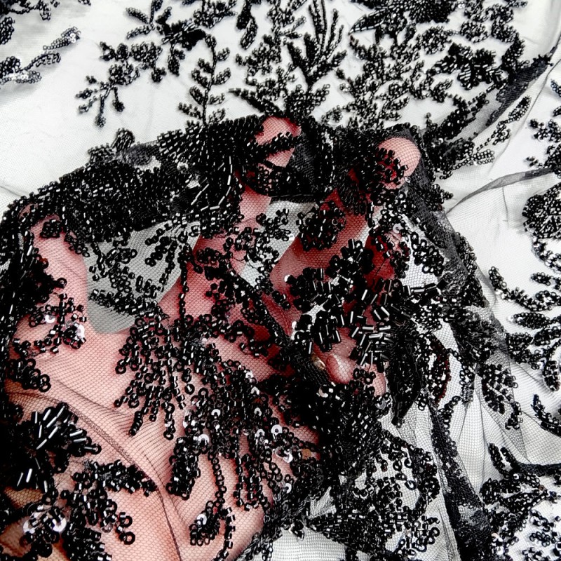 【  Tule bordado floral por metro | princesas, comunhões, eventos 】