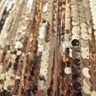 tecido de lantejoulas metálicas | ouro ligero